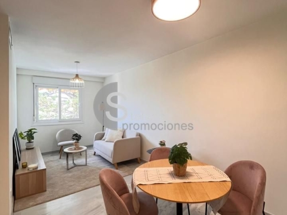 ¡ÁTICO CON MÁS DE 60 M² DE TERRAZAS PRIVADAS Y PLAZA DE GARAJE EN RINCÓN DE LA VICTORIA! UBICADO EN UNA CUARTA PLANTA CON ASCENSOR Y DENTRO DE UNA PR REF:65059