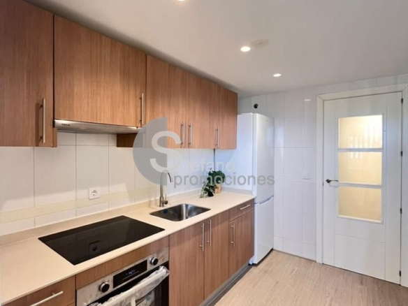 ¡ÁTICO CON MÁS DE 60 M² DE TERRAZAS PRIVADAS Y PLAZA DE GARAJE EN RINCÓN DE LA VICTORIA! UBICADO EN UNA CUARTA PLANTA CON ASCENSOR Y DENTRO DE UNA PR REF:65059