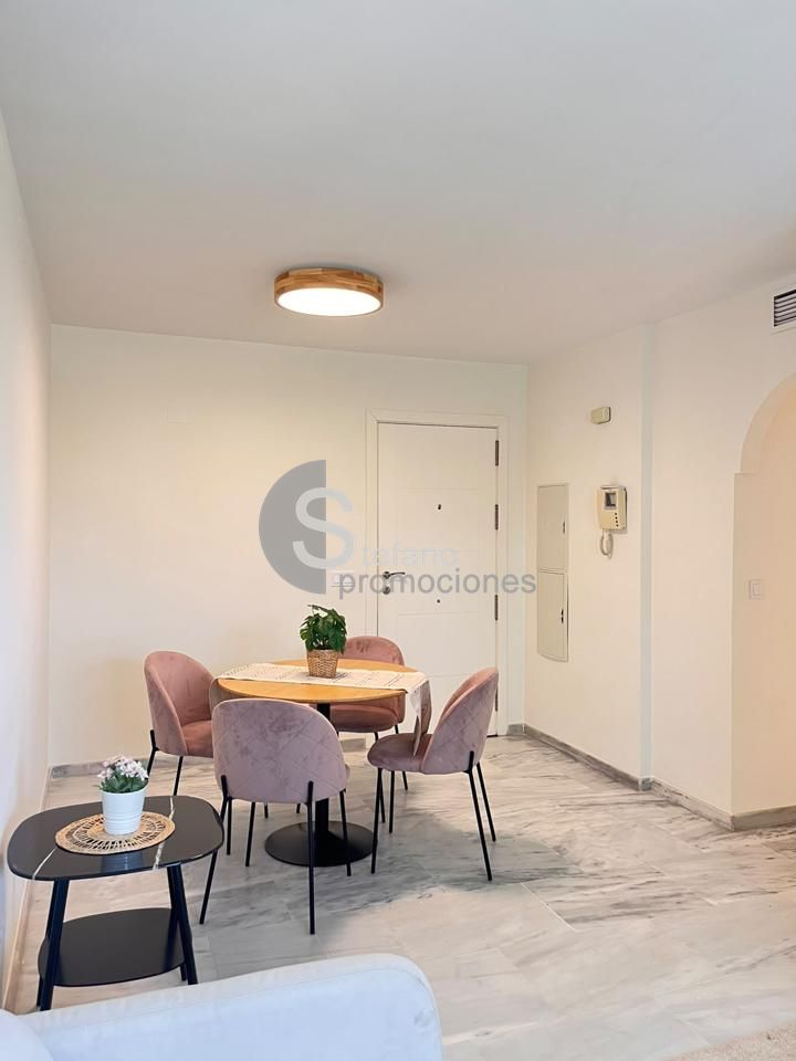 ¡ÁTICO CON MÁS DE 60 M² DE TERRAZAS PRIVADAS Y PLAZA DE GARAJE EN RINCÓN DE LA VICTORIA! UBICADO EN UNA CUARTA PLANTA CON ASCENSOR Y DENTRO DE UNA PR REF:65059