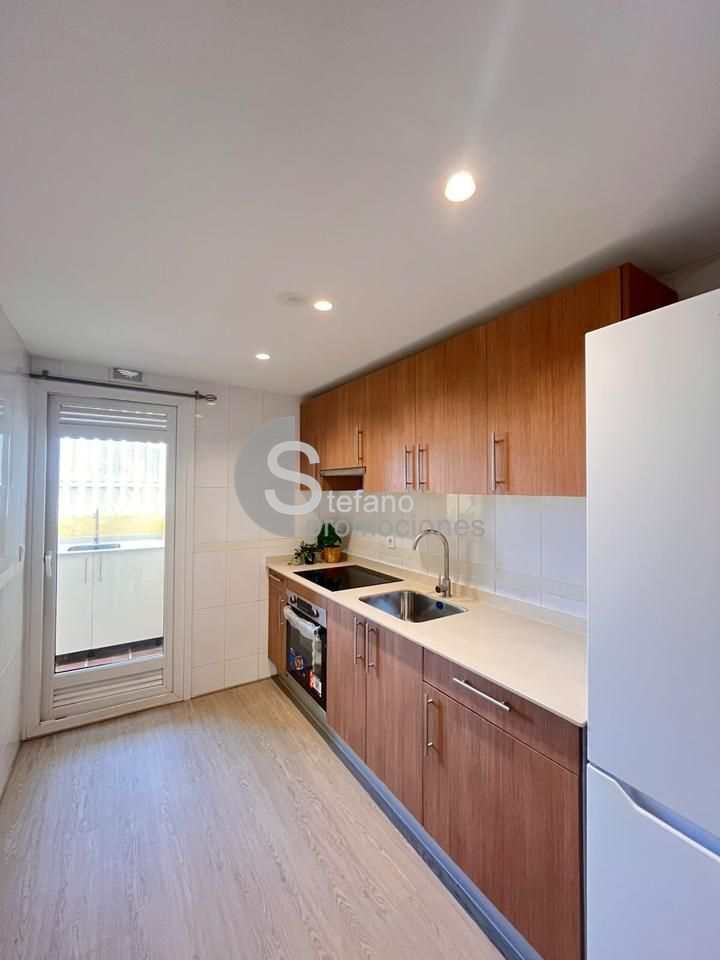 ¡ÁTICO CON MÁS DE 60 M² DE TERRAZAS PRIVADAS Y PLAZA DE GARAJE EN RINCÓN DE LA VICTORIA! UBICADO EN UNA CUARTA PLANTA CON ASCENSOR Y DENTRO DE UNA PR REF:65059
