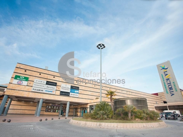 ¡ÁTICO CON MÁS DE 60 M² DE TERRAZAS PRIVADAS Y PLAZA DE GARAJE EN RINCÓN DE LA VICTORIA! UBICADO EN UNA CUARTA PLANTA CON ASCENSOR Y DENTRO DE UNA PR REF:65059