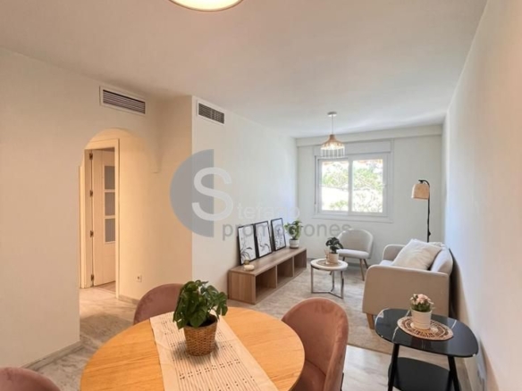 ¡ÁTICO CON MÁS DE 60 M² DE TERRAZAS PRIVADAS Y PLAZA DE GARAJE EN RINCÓN DE LA VICTORIA! UBICADO EN UNA CUARTA PLANTA CON ASCENSOR Y DENTRO DE UNA PR REF:65059