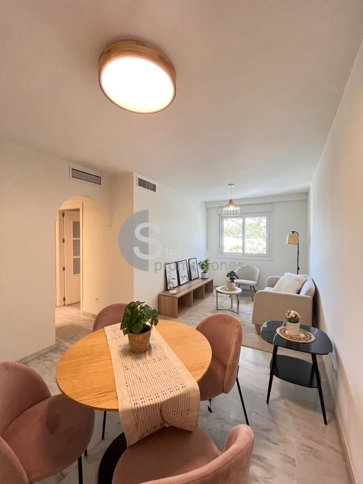 ¡ÁTICO CON MÁS DE 60 M² DE TERRAZAS PRIVADAS Y PLAZA DE GARAJE EN RINCÓN DE LA VICTORIA! UBICADO EN UNA CUARTA PLANTA CON ASCENSOR Y DENTRO DE UNA PR REF:65059