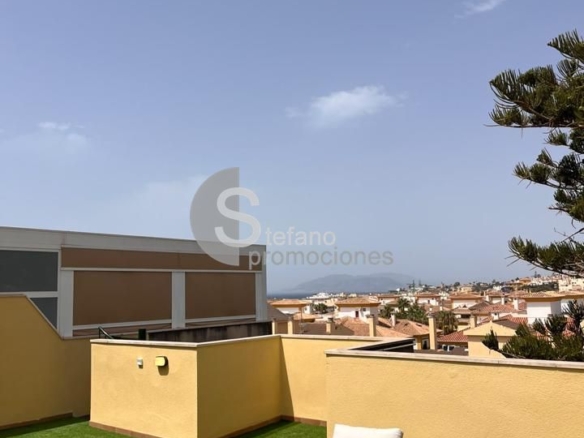 ¡ÁTICO CON MÁS DE 60 M² DE TERRAZAS PRIVADAS Y PLAZA DE GARAJE EN RINCÓN DE LA VICTORIA! UBICADO EN UNA CUARTA PLANTA CON ASCENSOR Y DENTRO DE UNA PR REF:65059
