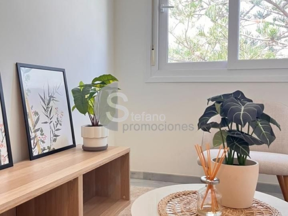 ¡ÁTICO CON MÁS DE 60 M² DE TERRAZAS PRIVADAS Y PLAZA DE GARAJE EN RINCÓN DE LA VICTORIA! UBICADO EN UNA CUARTA PLANTA CON ASCENSOR Y DENTRO DE UNA PR REF:65059