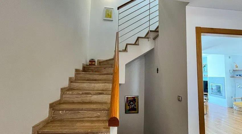 850