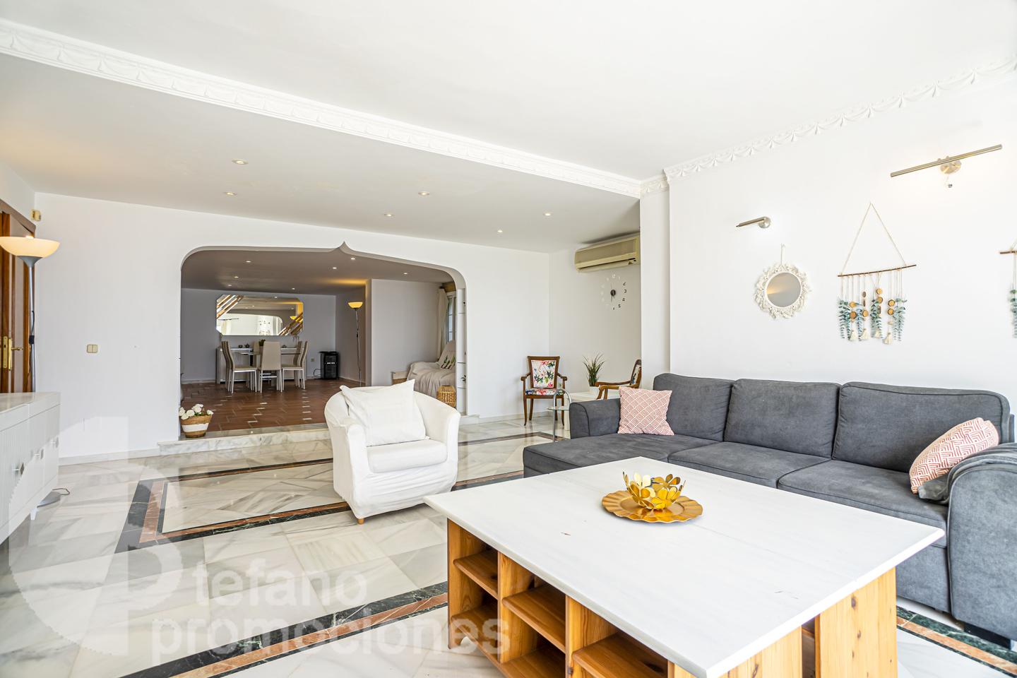 image_1572114_32.jpg Chalet on sale in Torre de Benagalbón REF:64329