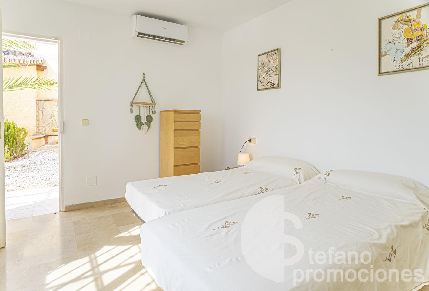 image_1572114_37.jpg Chalet on sale in Torre de Benagalbón REF:64329