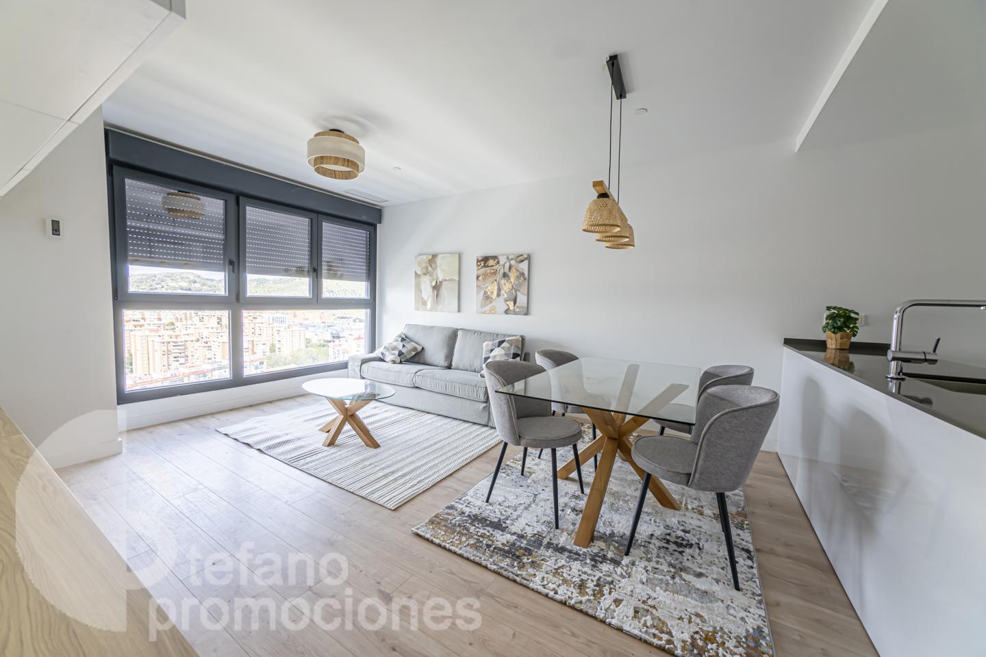 TU VIVIENDA EN LA PRIMERA TORRE EMBLEMÁTICA DE MÁLAGA. ALTAS  CALIDADES , DISEÑO Y PRESTACIONES ÚNICAS, CON UNA CUIDADA ESTÉTICA, REF:65065