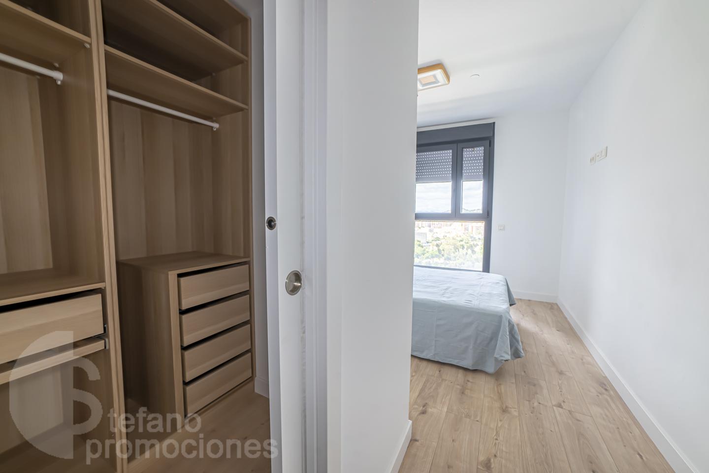 TU VIVIENDA EN LA PRIMERA TORRE EMBLEMÁTICA DE MÁLAGA. ALTAS  CALIDADES , DISEÑO Y PRESTACIONES ÚNICAS, CON UNA CUIDADA ESTÉTICA, REF:65065