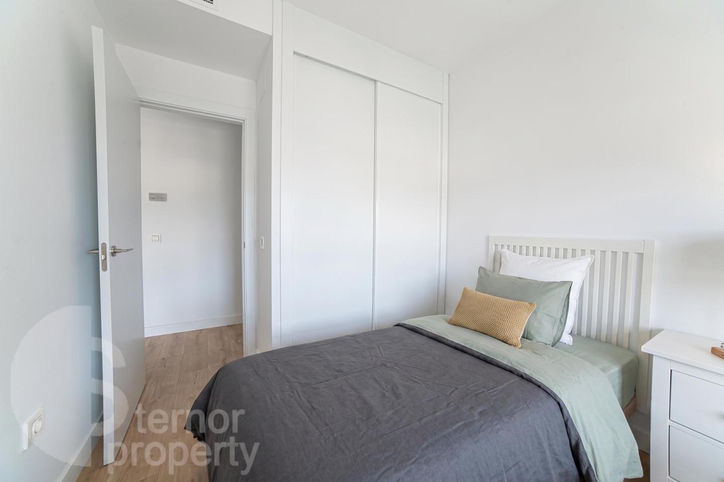 TU VIVIENDA EN LA PRIMERA TORRE EMBLEMÁTICA DE MÁLAGA. ALTAS  CALIDADES , DISEÑO Y PRESTACIONES ÚNICAS, CON UNA CUIDADA ESTÉTICA, REF:65065