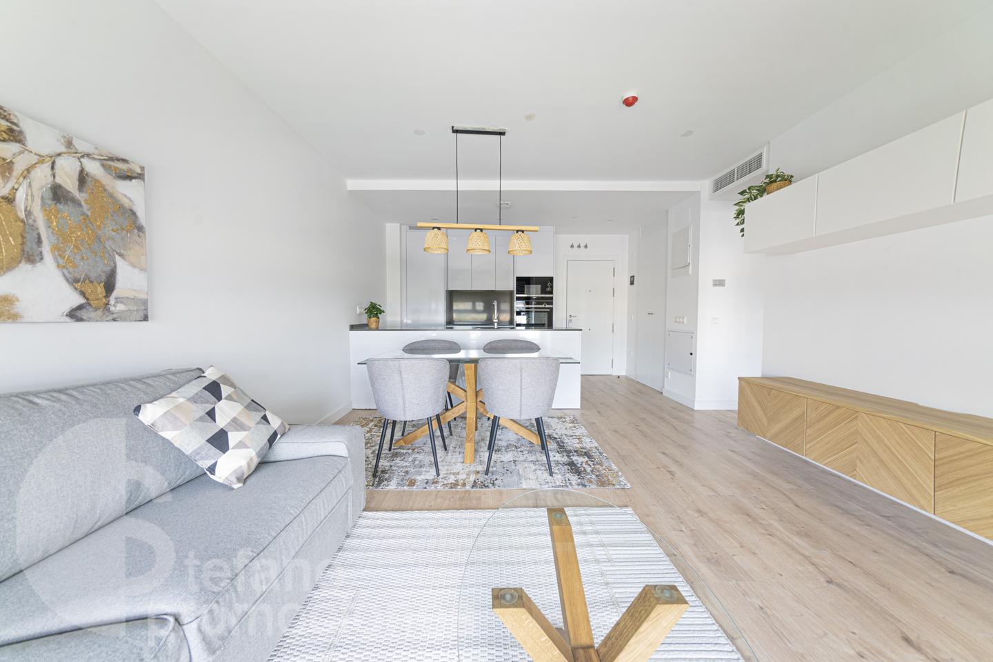 TU VIVIENDA EN LA PRIMERA TORRE EMBLEMÁTICA DE MÁLAGA. ALTAS  CALIDADES , DISEÑO Y PRESTACIONES ÚNICAS, CON UNA CUIDADA ESTÉTICA, REF:65065