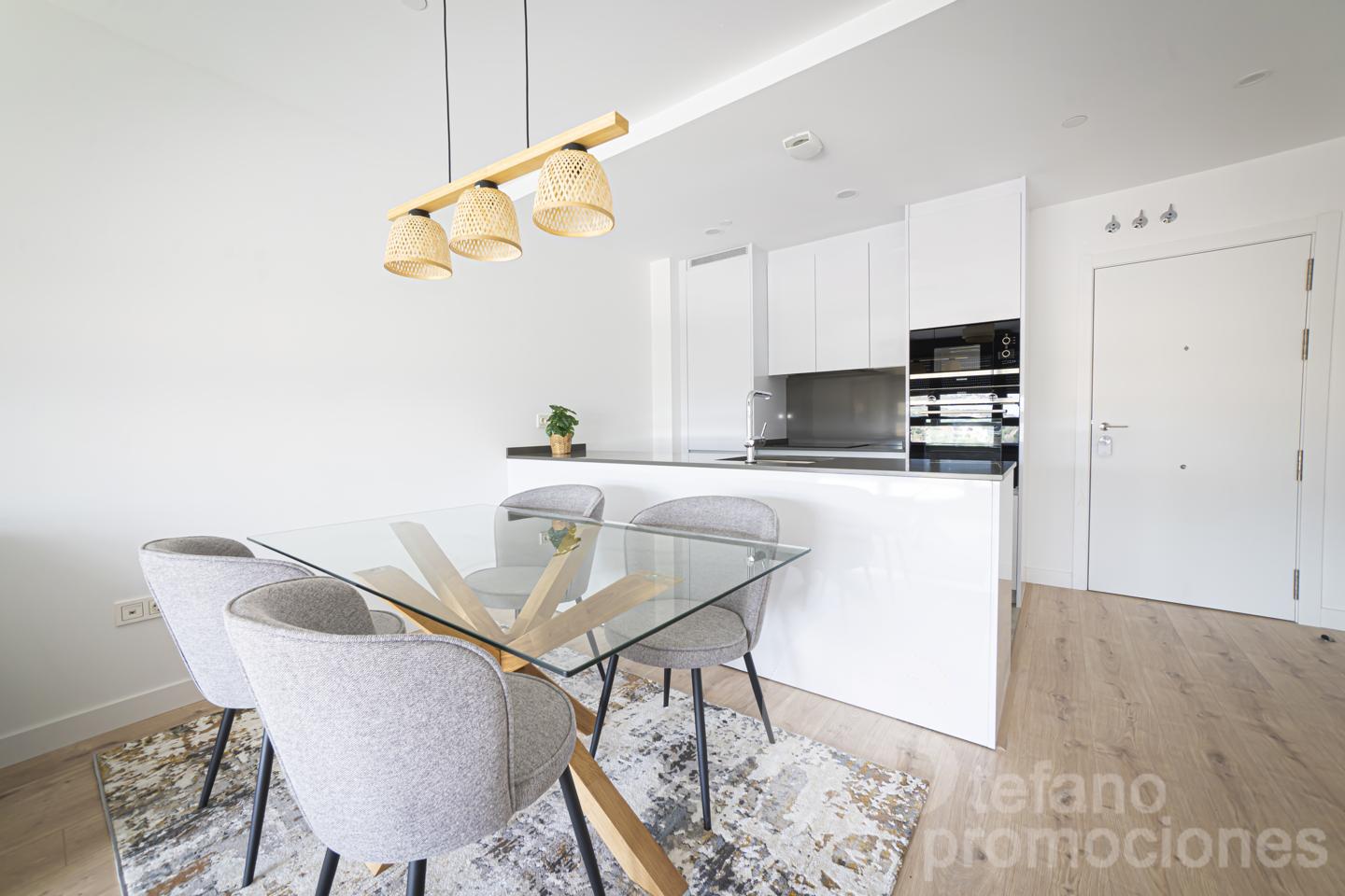TU VIVIENDA EN LA PRIMERA TORRE EMBLEMÁTICA DE MÁLAGA. ALTAS  CALIDADES , DISEÑO Y PRESTACIONES ÚNICAS, CON UNA CUIDADA ESTÉTICA, REF:65065