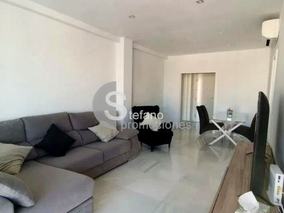 PISO LUMINOSO CON IMPRESIONANTES VISTAS DESPEJADAS A LA BAHÍA DE MÁLAGA Y AL MONTE, CON REFORMA INTEGRAL REF:64888