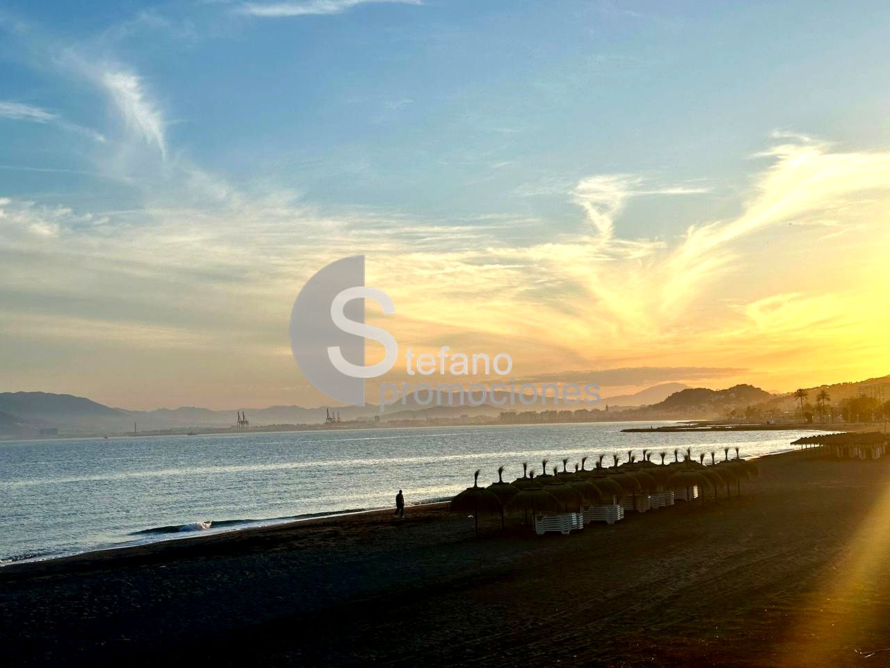 image_1573427_21.jpg PISO LUMINOSO CON IMPRESIONANTES VISTAS DESPEJADAS A LA BAHÍA DE MÁLAGA Y AL MONTE, CON REFORMA INTEGRAL REF:64888