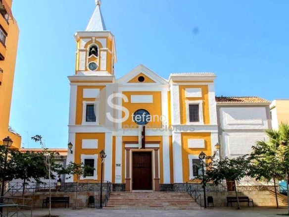 PISO LUMINOSO CON IMPRESIONANTES VISTAS DESPEJADAS A LA BAHÍA DE MÁLAGA Y AL MONTE, CON REFORMA INTEGRAL REF:64888