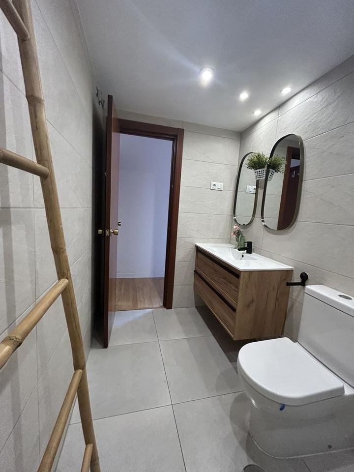 image_1573710_23.jpg DESCUBRE UN ESTILO DE VIDA EXCLUSIVO EN EL CORAZÓN DE MÁLAGA: ESPECTACULAR VIVIENDA EN UN EDIFICIO EMBLEMÁTICO 5 ESTRELLAS, REF:64610