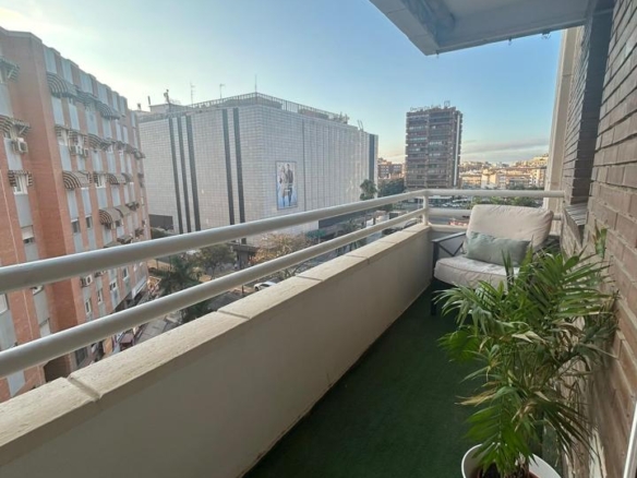 DESCUBRE UN ESTILO DE VIDA EXCLUSIVO EN EL CORAZÓN DE MÁLAGA: ESPECTACULAR VIVIENDA EN UN EDIFICIO EMBLEMÁTICO 5 ESTRELLAS, REF:64610