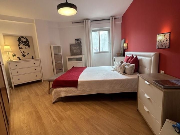 DESCUBRE UN ESTILO DE VIDA EXCLUSIVO EN EL CORAZÓN DE MÁLAGA: ESPECTACULAR VIVIENDA EN UN EDIFICIO EMBLEMÁTICO 5 ESTRELLAS, REF:64610