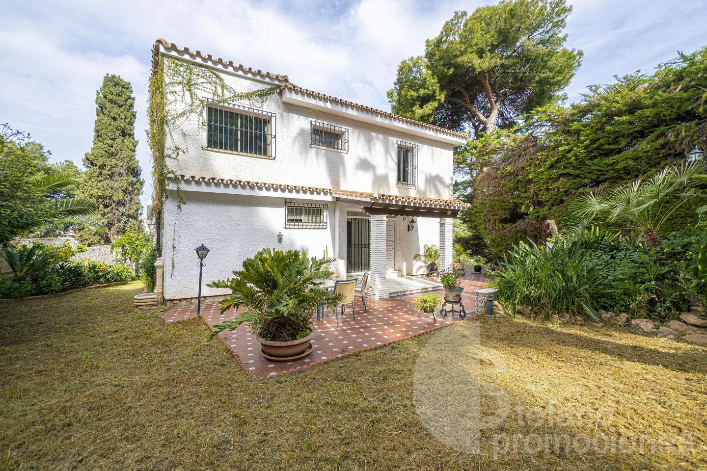 image_1573927_2.jpg Chalet on sale in Málaga REF:6385