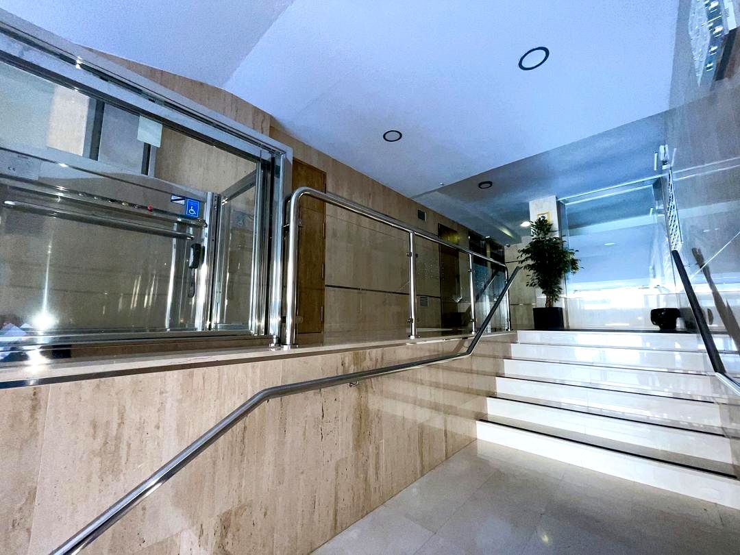 image_1573966_28.jpg ¡VIVE EN EL CORAZÓN DE MÁLAGA! PISO DE 100M² CON PARKING PRIVADO, 4 DORMITORIOS CON ARMARIOS EMPOTRADOS, 2 BAÑOS COMPLETOS REF:6332