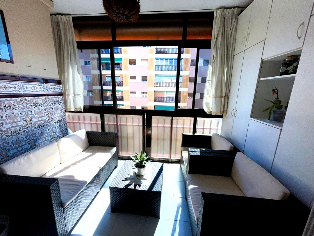 image_1573966_4.jpg ¡VIVE EN EL CORAZÓN DE MÁLAGA! PISO DE 100M² CON PARKING PRIVADO, 4 DORMITORIOS CON ARMARIOS EMPOTRADOS, 2 BAÑOS COMPLETOS REF:6332