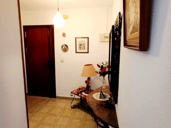 TU REFUGIO DE LUZ Y MAR! EXCLUSIVO,  CON  VISTAS PANORÁMICAS AL MAR Y LA MONTAÑA, TERRAZA Y GARAJE. REF:65080