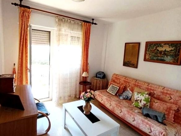 TU REFUGIO DE LUZ Y MAR! EXCLUSIVO,  CON  VISTAS PANORÁMICAS AL MAR Y LA MONTAÑA, TERRAZA Y GARAJE. REF:65080