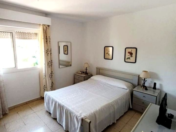 TU REFUGIO DE LUZ Y MAR! EXCLUSIVO,  CON  VISTAS PANORÁMICAS AL MAR Y LA MONTAÑA, TERRAZA Y GARAJE. REF:65080