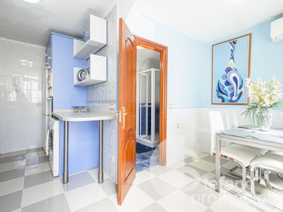 Flat on rent in Málaga REF:65075