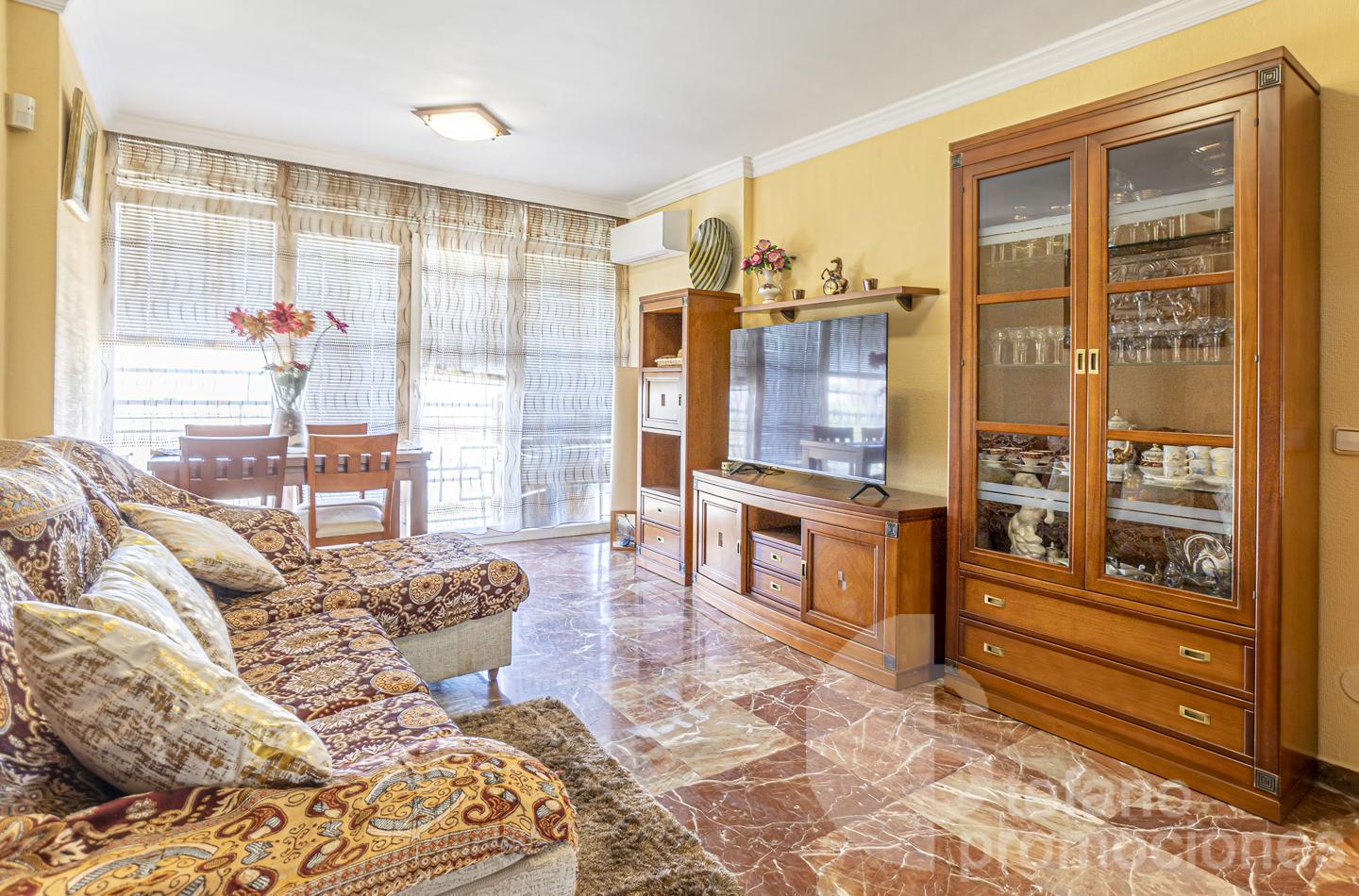 image_1574116_3.jpg Flat on rent in Málaga REF:65075