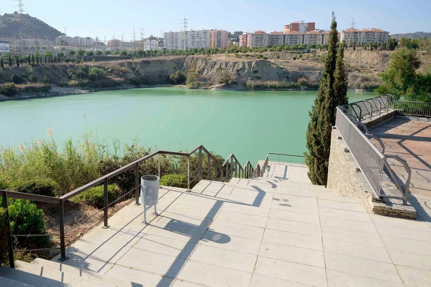 Industrial Warehouse on sale in Málaga REF:65115
