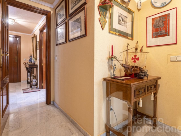 ¡OPORTUNIDAD ÚNICA EN LA ZONA MÁS EXCLUSIVA Y PRESTIGIOSA DE MÁLAGA! ESTA ESPECTACULAR VIVIENDA TOTALMENTE EXTERIOR TE ENVUELVE EN LUZ NATURAL GRACIAS REF:65120