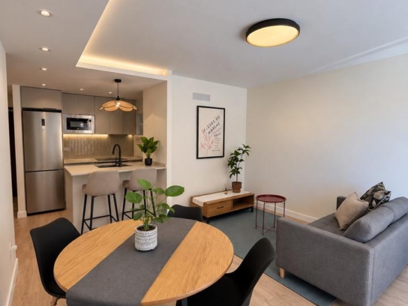 PISO REFORMADO INTEGRALMNETE CON VISTAS AL MAR Y ALTAS CALIDADES EN ZONA ESTE DE MÁLAGA. 89 M² CONSTRUIDOS, 3 DORMITORIOS, REF:65129