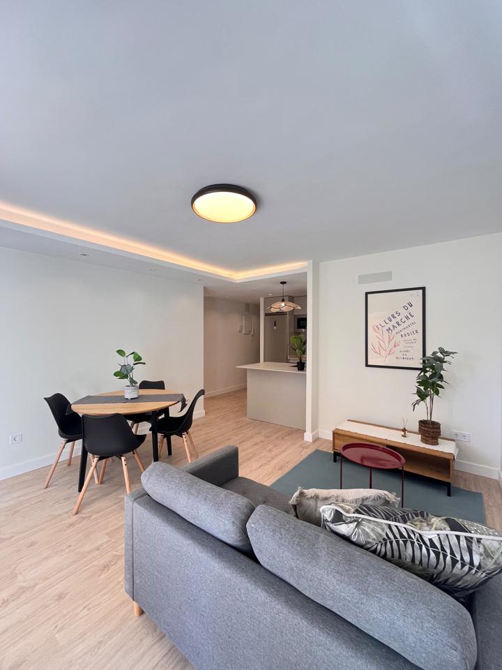image_1574468_8.jpg PISO REFORMADO INTEGRALMNETE CON VISTAS AL MAR Y ALTAS CALIDADES EN ZONA ESTE DE MÁLAGA. 89 M² CONSTRUIDOS, 3 DORMITORIOS, REF:65129
