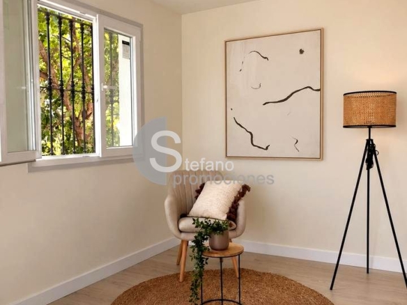 VILLA INDEPENDIENTE CON PISCINA PRIVADA, JARDÍN Y ZONA DE BARBACOA EN BENALMÁDENA (ARROYO DE LA MIEL). REF:65132