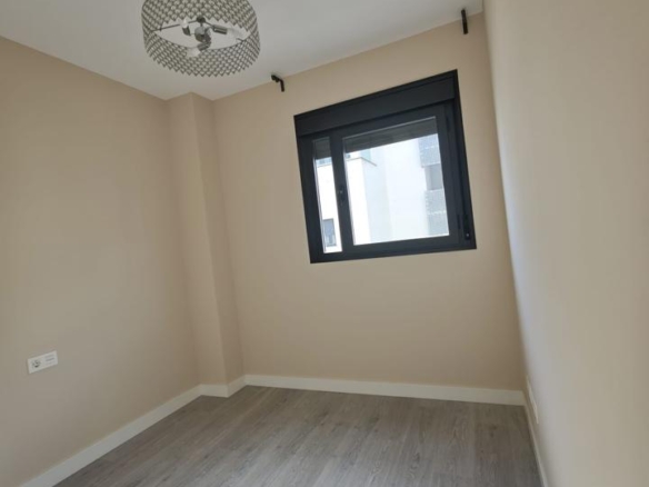 SU VIVIENDA EN MALAGA ESTE DE 4 DORMITORIOS, DE RECIENTE CONSTRUCCION (2019) CON VISTAS AL MAR  Y A LA MONTAÑA REF:65135