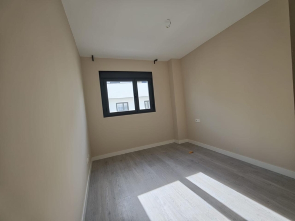 SU VIVIENDA EN MALAGA ESTE DE 4 DORMITORIOS, DE RECIENTE CONSTRUCCION (2019) CON VISTAS AL MAR  Y A LA MONTAÑA REF:65135