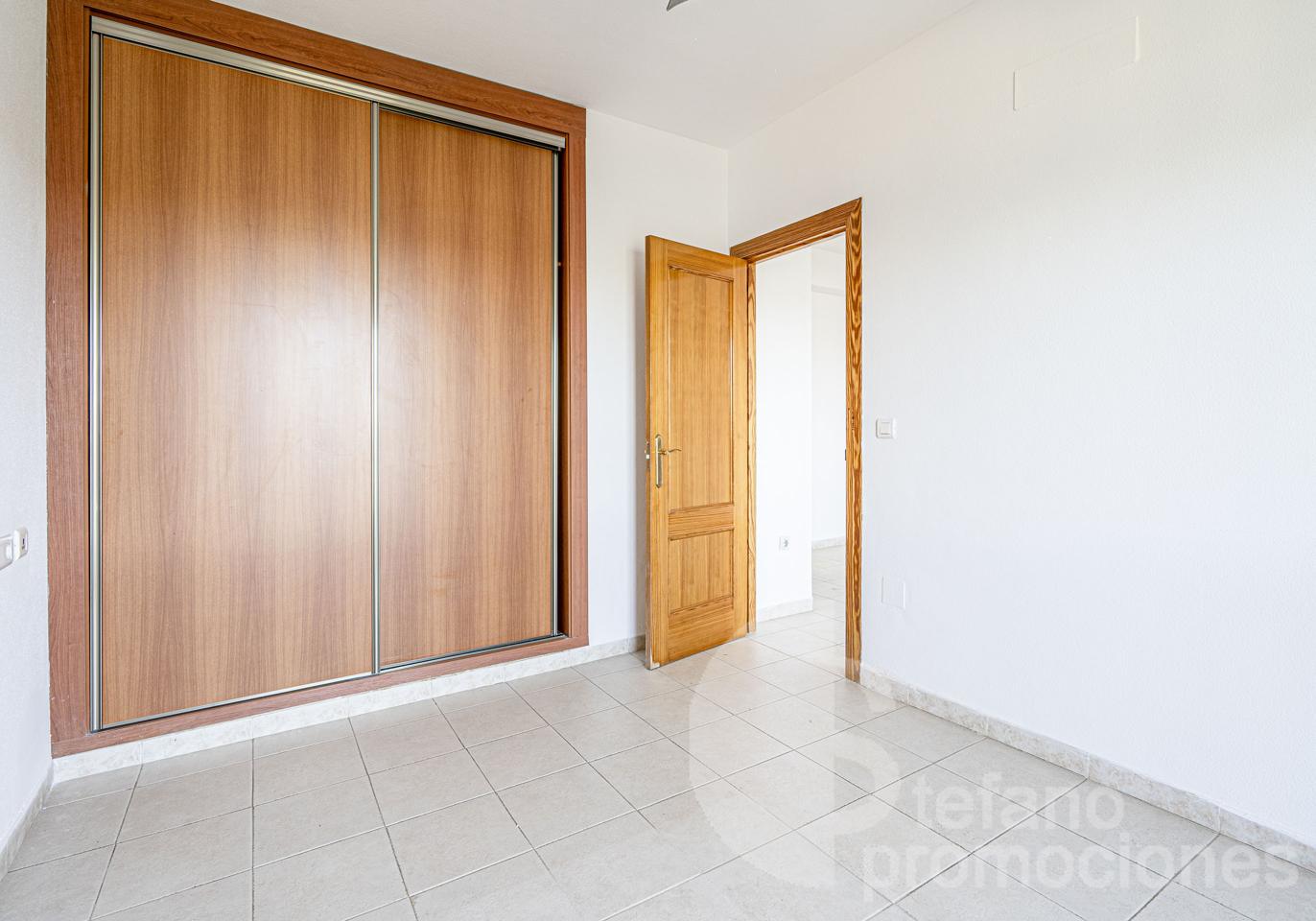 ENCANTADOR  APARTAMENTO  EN COMPLEJO RESIDENCIAL  CON EXCLUSIVAS ZONAS COMUNES EN  RESERVA DEL HIGUERÓN, AMPLIA TERRAZA DE 25 M² REF:65125