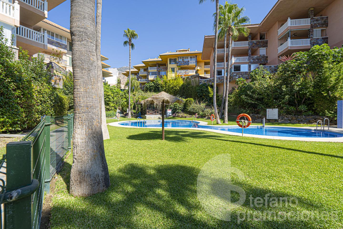 ENCANTADOR  APARTAMENTO  EN COMPLEJO RESIDENCIAL  CON EXCLUSIVAS ZONAS COMUNES EN  RESERVA DEL HIGUERÓN, AMPLIA TERRAZA DE 25 M² REF:65125