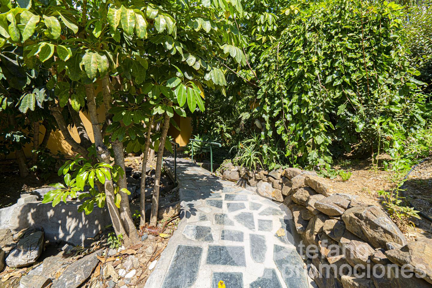 ENCANTADOR  APARTAMENTO  EN COMPLEJO RESIDENCIAL  CON EXCLUSIVAS ZONAS COMUNES EN  RESERVA DEL HIGUERÓN, AMPLIA TERRAZA DE 25 M² REF:65125
