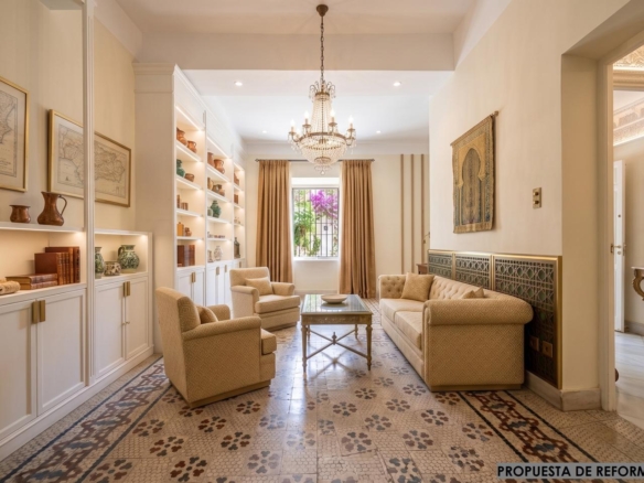 EXCLUSIVO PALACETE SEÑORIAL A SOLO 350 METROS DEL MAR EN EL LIMONAR: UNA PIEZA ARQUITECTÓNICA ÚNICA DE 330 M² CON ALTOS TECHOS REF:65144