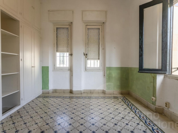 EXCLUSIVO PALACETE SEÑORIAL A SOLO 350 METROS DEL MAR EN EL LIMONAR: UNA PIEZA ARQUITECTÓNICA ÚNICA DE 330 M² CON ALTOS TECHOS REF:65144