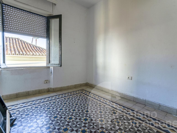 EXCLUSIVO PALACETE SEÑORIAL A SOLO 350 METROS DEL MAR EN EL LIMONAR: UNA PIEZA ARQUITECTÓNICA ÚNICA DE 330 M² CON ALTOS TECHOS REF:65144