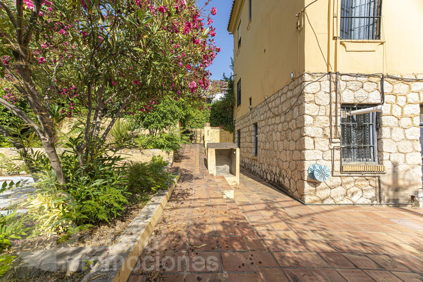 image_1574654_29.jpg EXCLUSIVO PALACETE SEÑORIAL A SOLO 350 METROS DEL MAR EN EL LIMONAR: UNA PIEZA ARQUITECTÓNICA ÚNICA DE 330 M² CON ALTOS TECHOS REF:65144