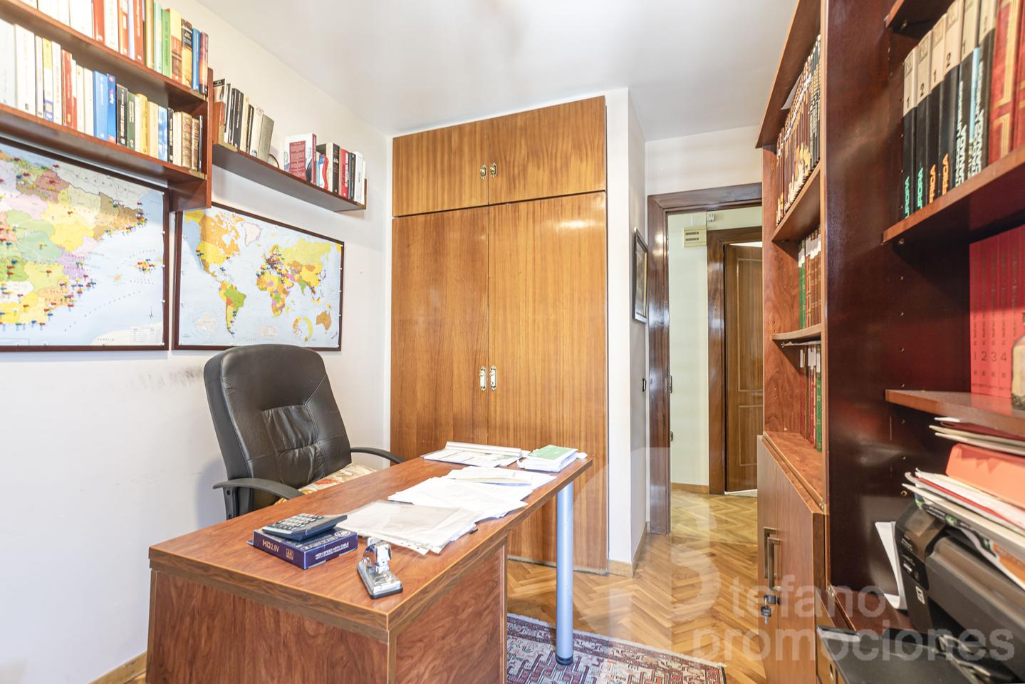 EXCLUSIVA Y SEÑORIAL VIVIENDA EN UNA DE LAS MEJORES UBICACIONES DE MÁLAGA, CON AMPLIAS Y DESPEJADAS VISTAS AL CENTRO HIRTORICO DE LA CIUDAD REF:65158