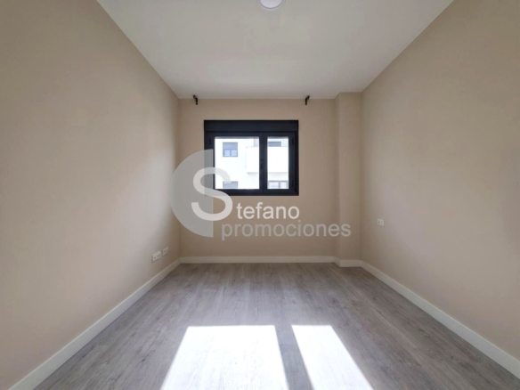 SU PRIMERA VIVIENDA DE 4 DORMITORIOS  MUY CERCA DE MALAGA .! VIVIENDA CASI A ESTRENAR REF:65166