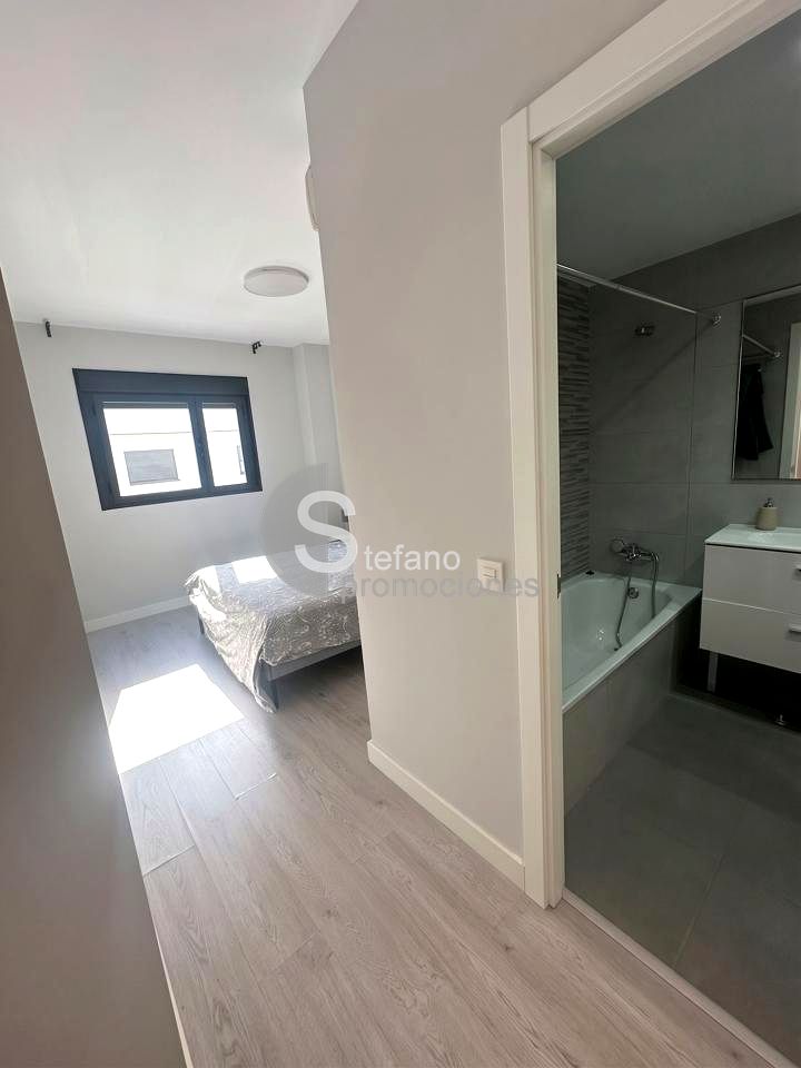 image_1574828_16.jpg SU PRIMERA VIVIENDA DE 4 DORMITORIOS MUY CERCA DE MALAGA .! VIVIENDA CASI A ESTRENAR REF:65166