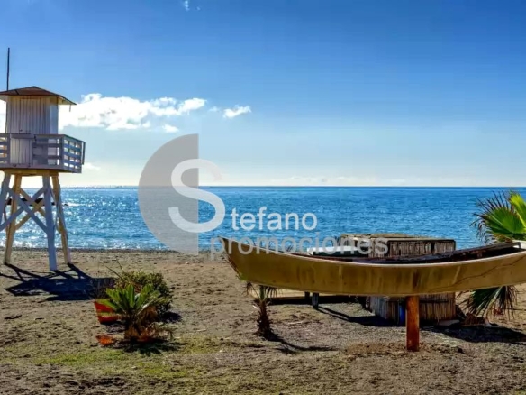 SU PRIMERA VIVIENDA DE 4 DORMITORIOS  MUY CERCA DE MALAGA .! VIVIENDA CASI A ESTRENAR REF:65166