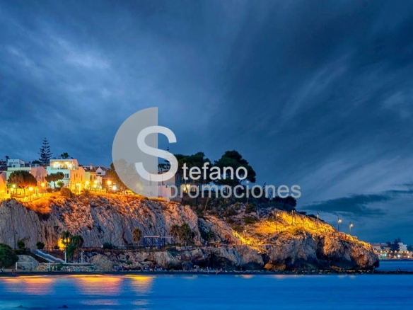 SU PRIMERA VIVIENDA DE 4 DORMITORIOS  MUY CERCA DE MALAGA .! VIVIENDA CASI A ESTRENAR REF:65166